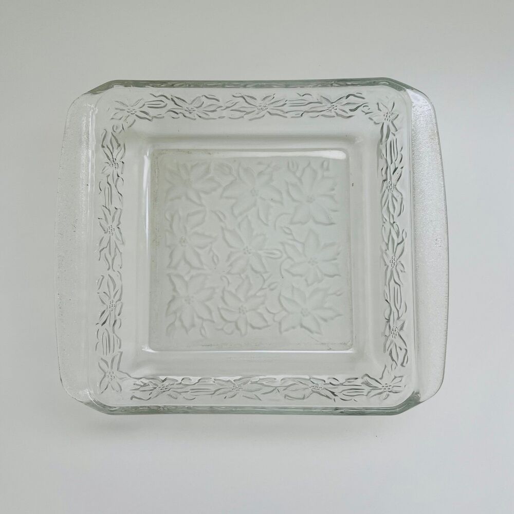 PRINCESS HOUSE Fantasia Embossed Poinsettia Floral Glass Square Baking Dish